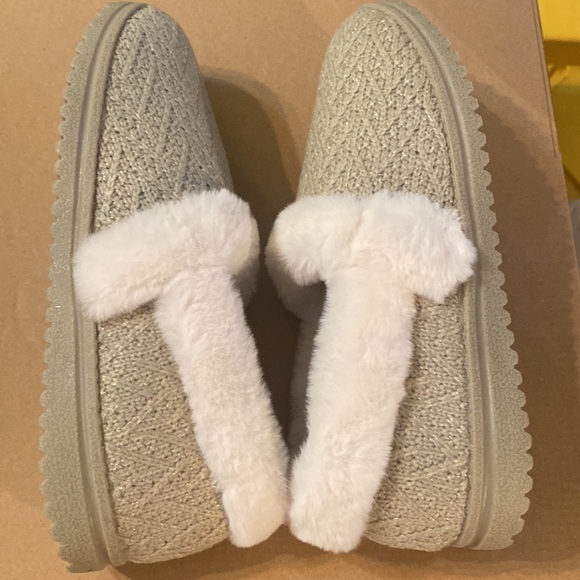 Skechers Cozy Lite Sparkle Knit Slippers -Sweet Walk - Size 9.5 Memory Foam -NEW - Picture 5 of 7